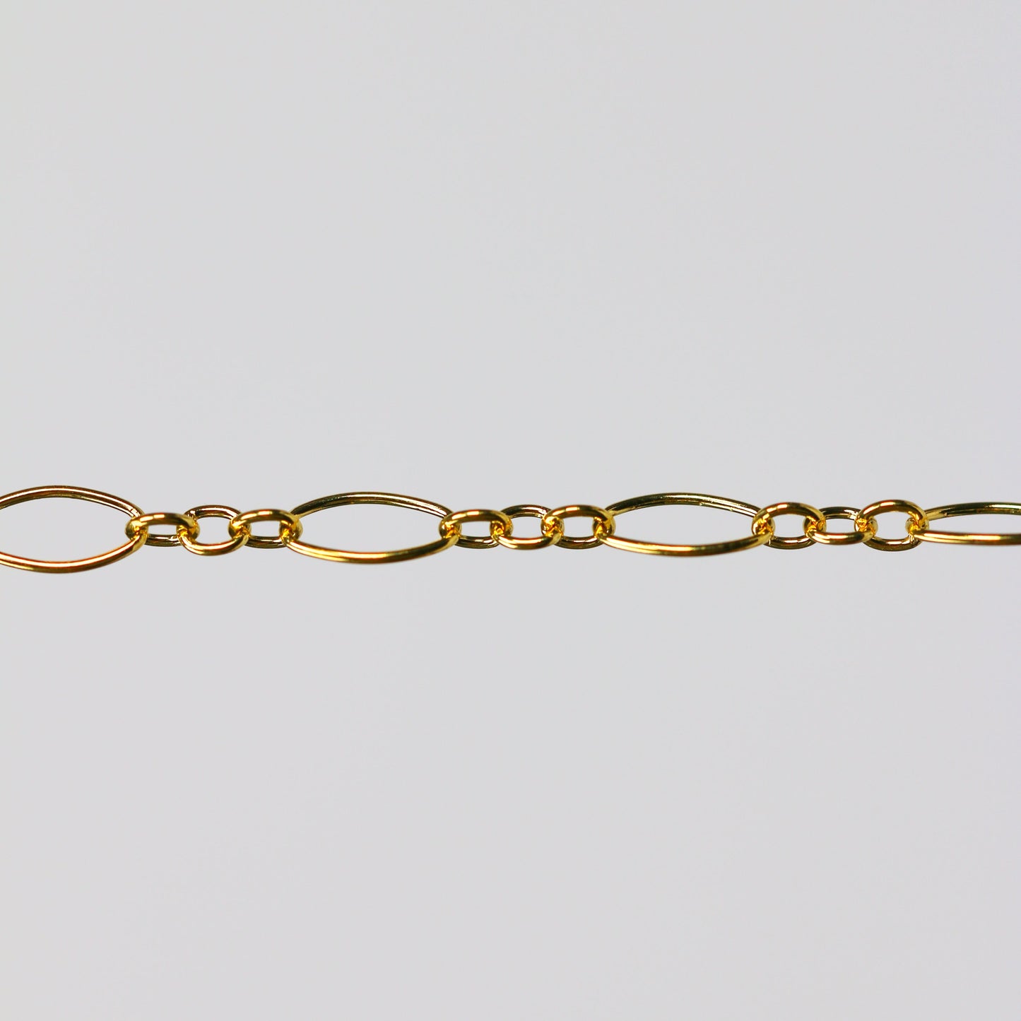 Aspen Permanent Jewelry Chain, Oval Design, Long and Small Links, Available in Gold Filled and Silver