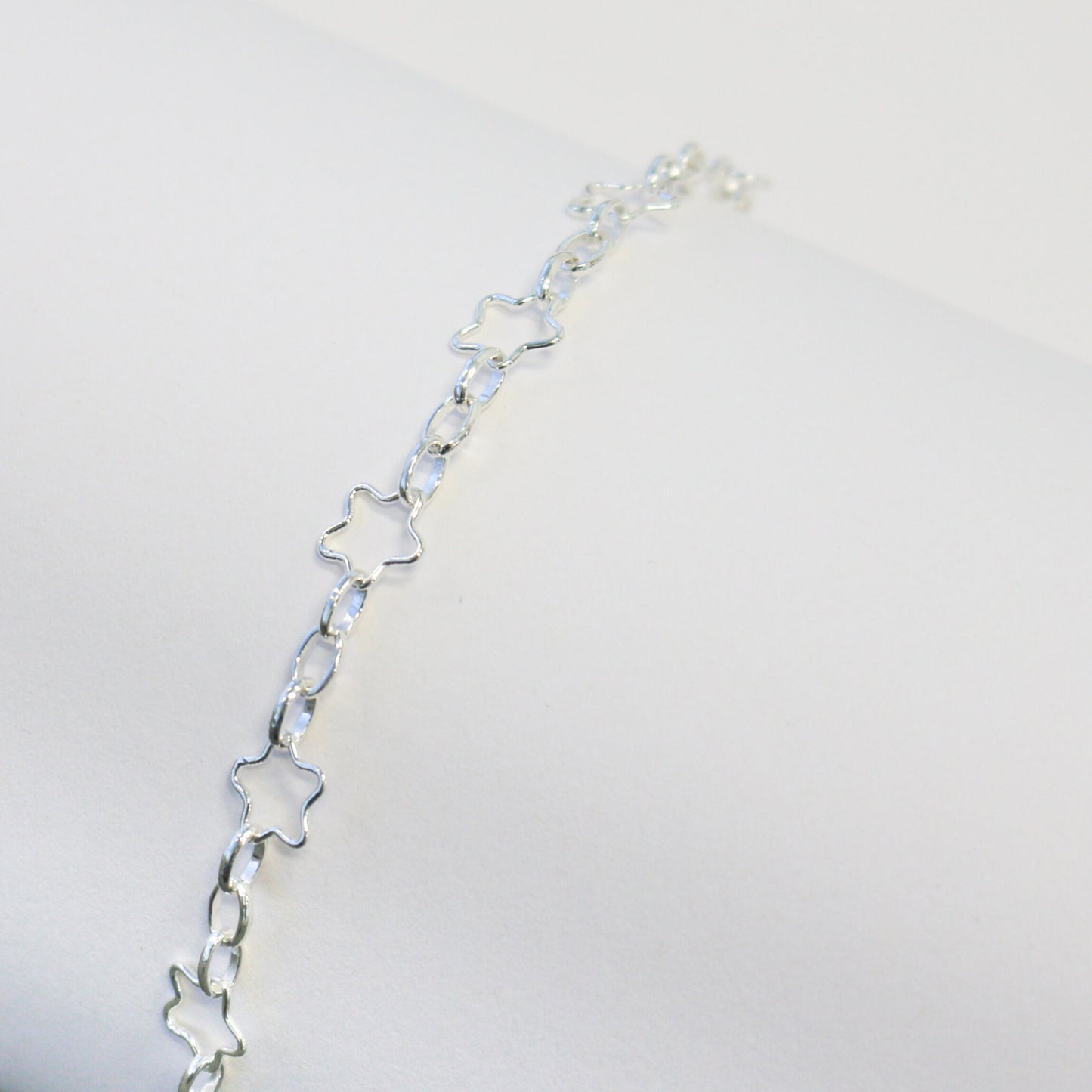 Stella Permanent Jewelry Chain, Star Design, Alternating Oval Links, Available in Gold Filled and Sterling Silver
